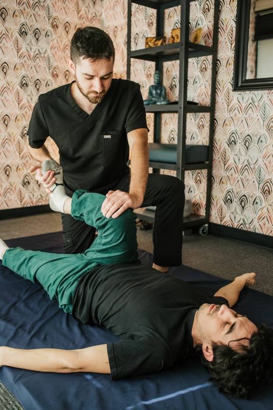 Masaje tailandés: Qué es y 5 beneficios